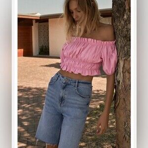 Zara bloggers favorite poplin pink cropped top size size large